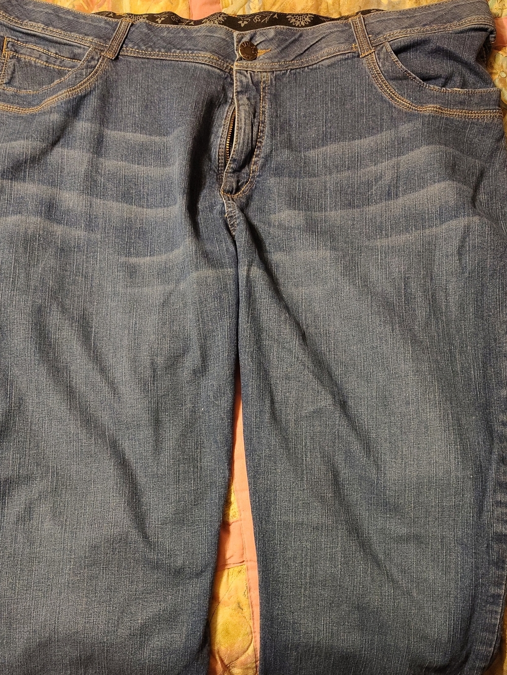 Riders by Lee Women's Relaxed Jeans in Medium Blue